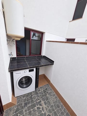 2 makuuhuone Huoneisto myytävänä paikassa Cabo Blanco, Arona mukana 
autotalli - 200 000 € (Ref: 10132048)