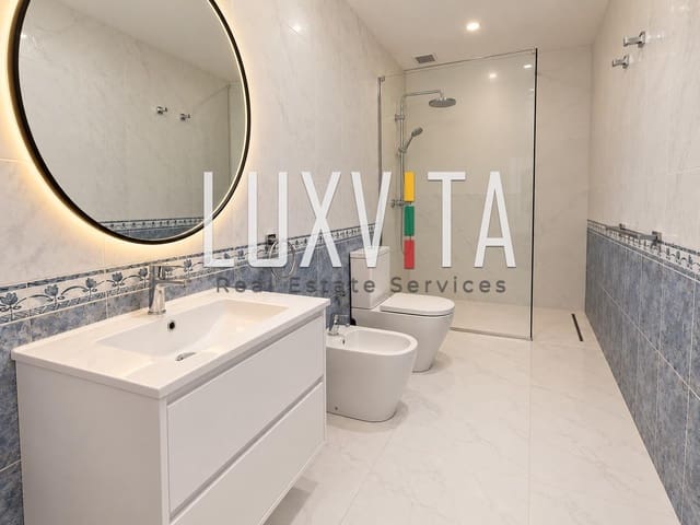 2 soverom Leilighet til salgs i Cabo Blanco, Arona med garasje - € 200 000 (Ref: 10132048)