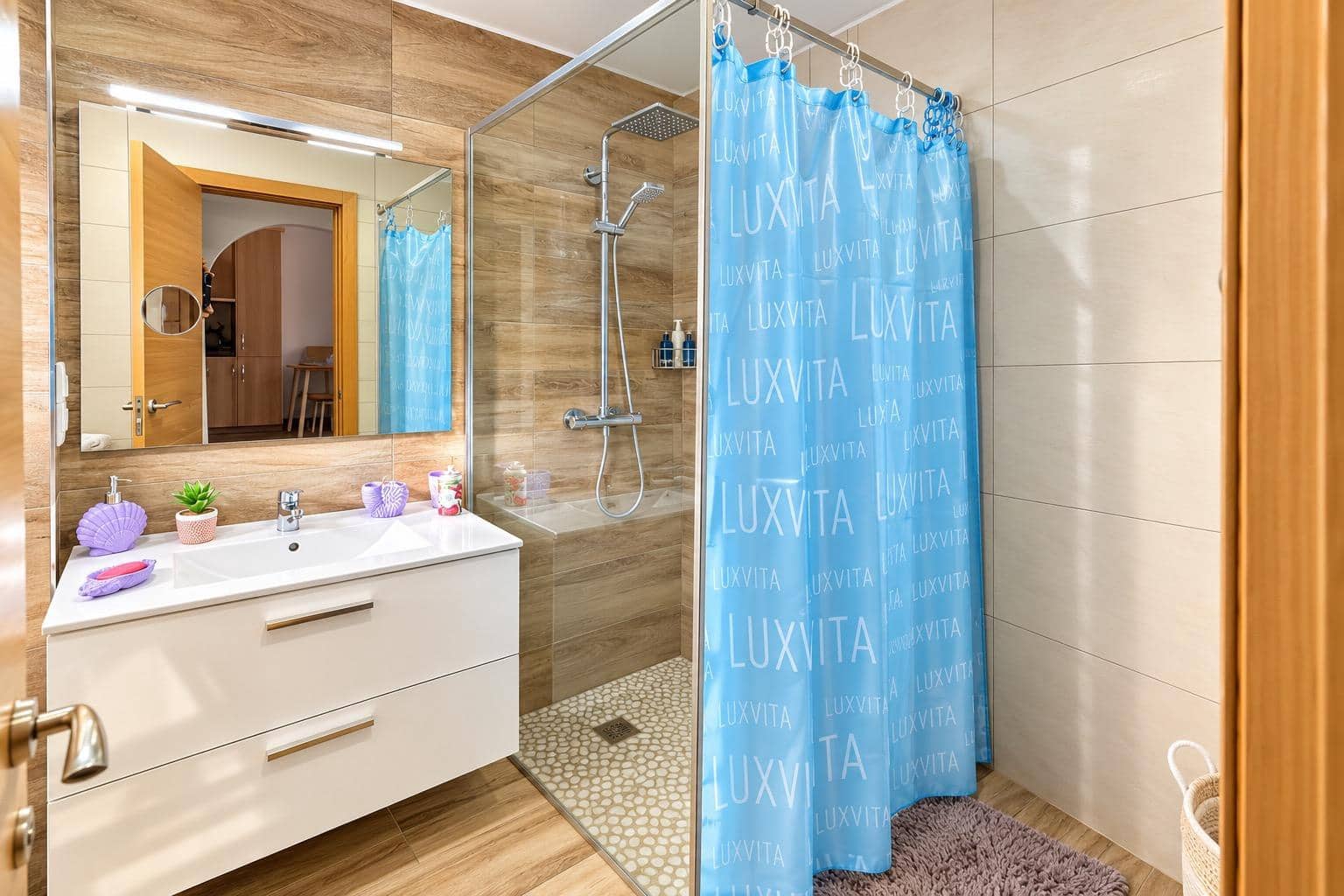 1 quarto Apartamento para venda em Los Cristianos com piscina - 275 000 € (Ref: 10161546)