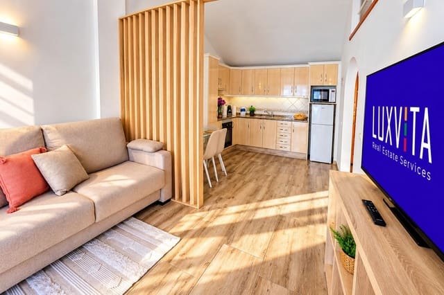1 quarto Apartamento para venda em Los Cristianos, Arona com piscina - 275 000 € (Ref: 10161546)