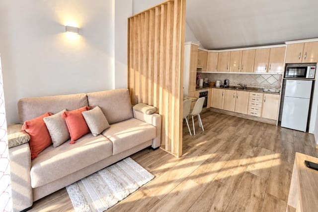 1 quarto Apartamento para venda em Los Cristianos, Arona com piscina - 275 000 € (Ref: 10161546)