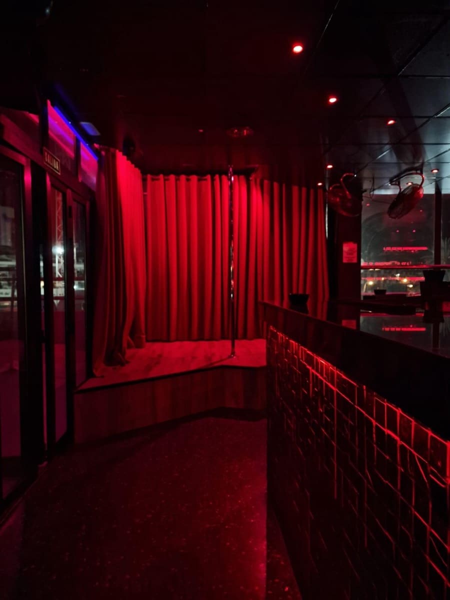 Erhverv til salg i Playa de las Americas - € 130.000 (Ref: 8213710)