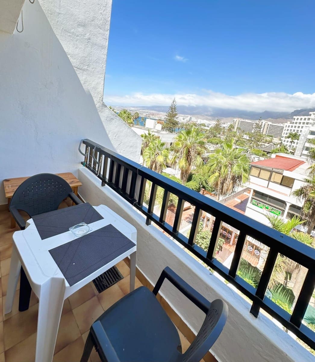 1 soveværelse Penthouse til salg i Arona med swimmingpool - € 370.000 (Ref: 8624276)