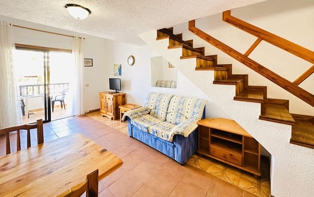 1 soveværelse Penthouse til salg i Playa de las Americas, Arona med swimmingpool - € 370.000 (Ref: 8624276)