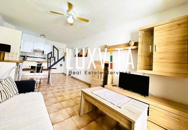 1 soverom Leilighet til salgs i Los Cristianos, Arona med svømmebasseng - € 290 000 (Ref: 8789654)