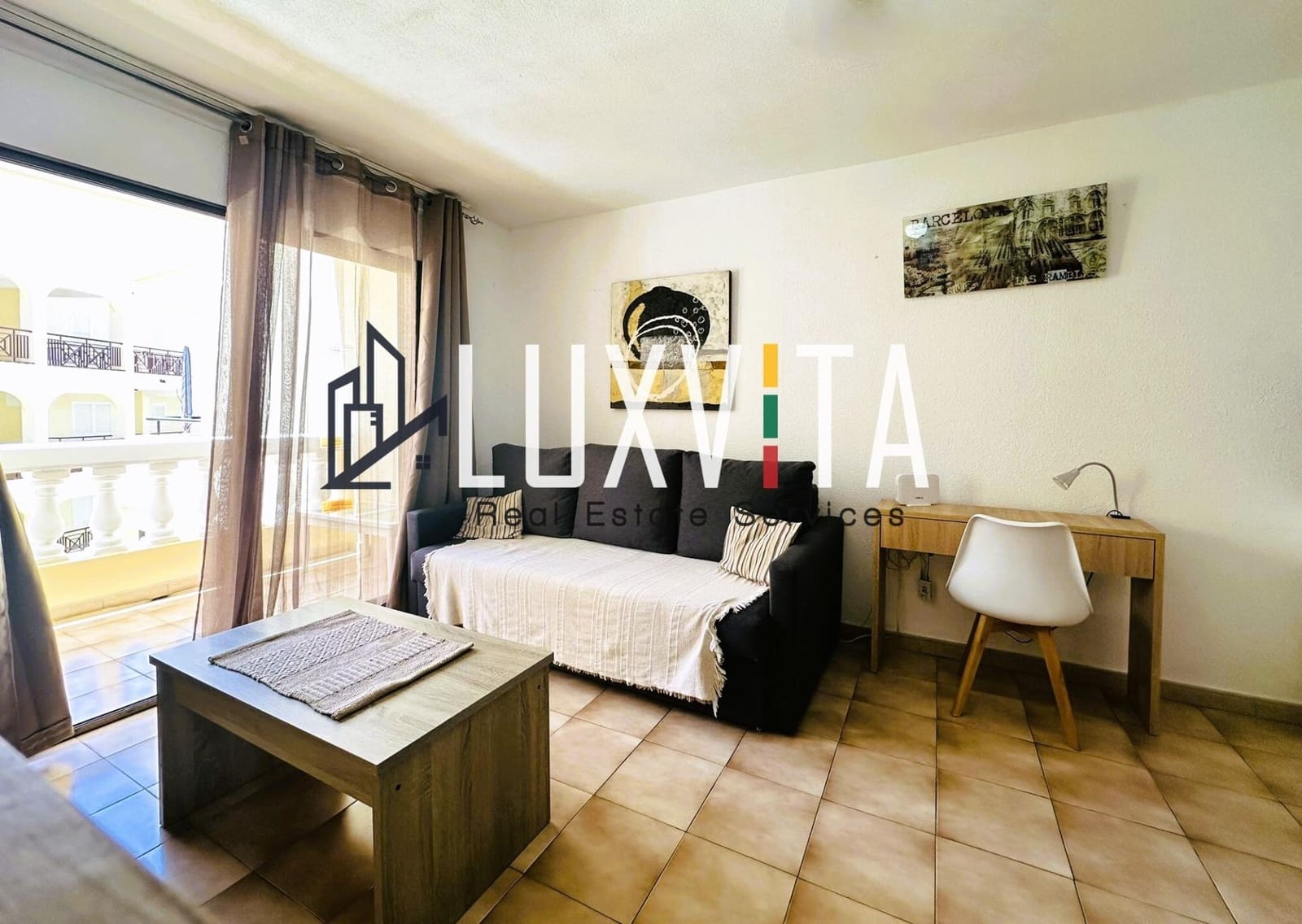 1 soverom Leilighet til salgs i Los Cristianos med svømmebasseng - € 290 000 (Ref: 8789654)