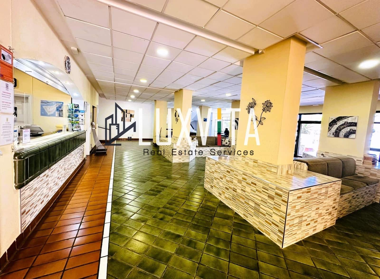 1 soverom Leilighet til salgs i Los Cristianos med svømmebasseng - € 290 000 (Ref: 8789654)