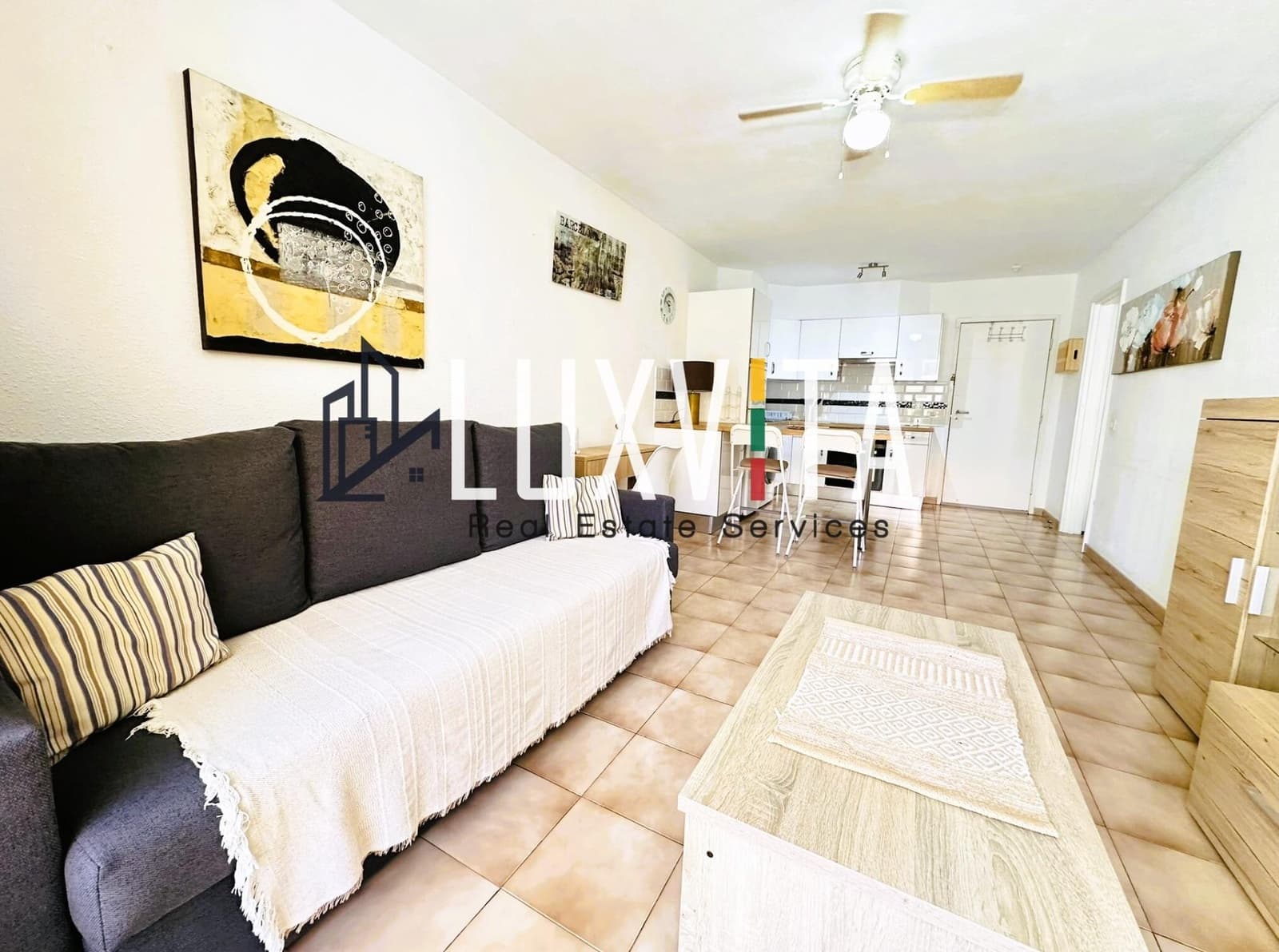 1 soverom Leilighet til salgs i Los Cristianos med svømmebasseng - € 290 000 (Ref: 8789654)