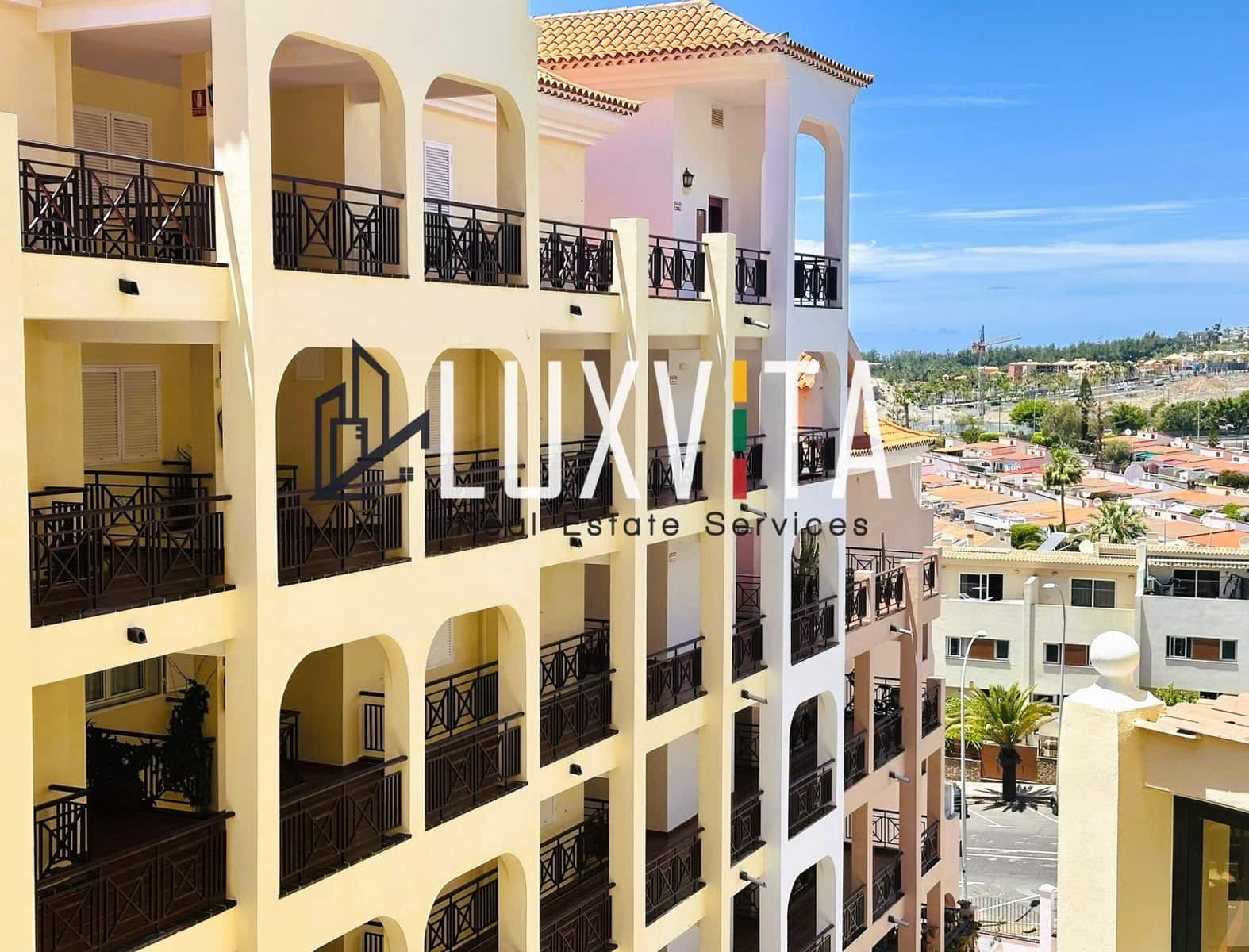 1 soverom Leilighet til salgs i Los Cristianos med svømmebasseng - € 290 000 (Ref: 8789654)