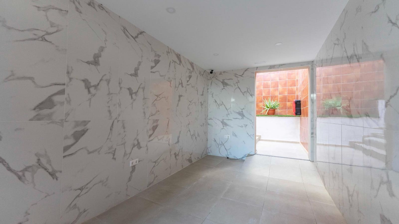 1 soveværelse Lejlighed til salg i San Eugenio - € 230.000 (Ref: 8802082)