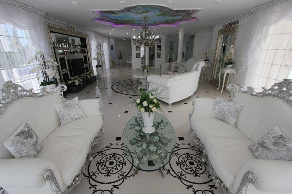 6 soveværelse Villa til salg i La Caleta Adeje med swimmingpool garage - € 4.500.000 (Ref: 8911326)