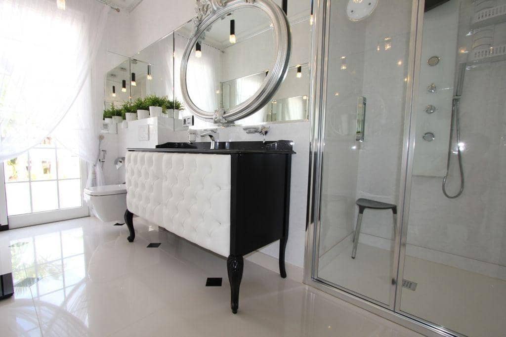 6 soveværelse Villa til salg i La Caleta Adeje med swimmingpool garage - € 4.500.000 (Ref: 8911326)