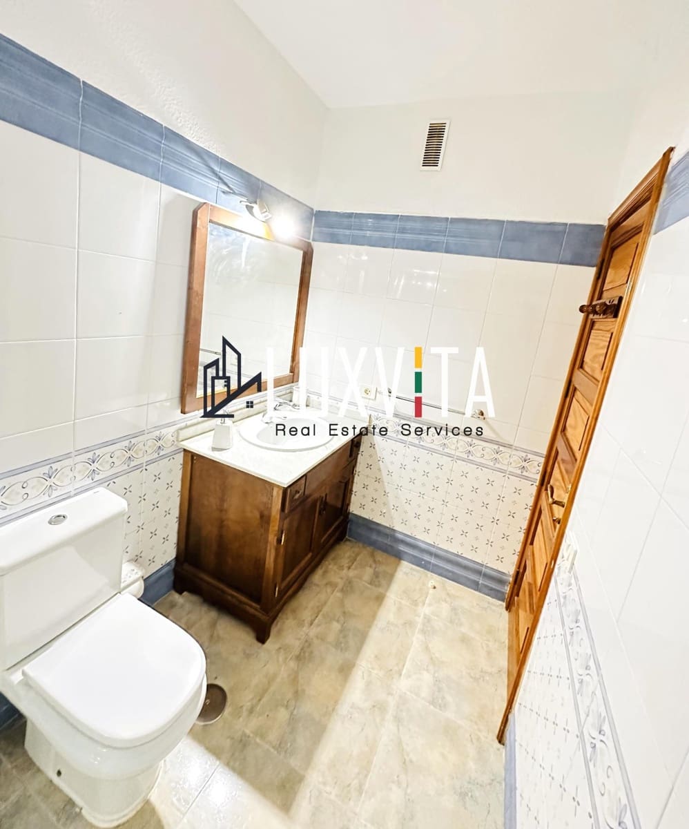 3 soveværelse Penthouse til salg i Los Cristianos med swimmingpool garage - € 549.000 (Ref: 8928882)