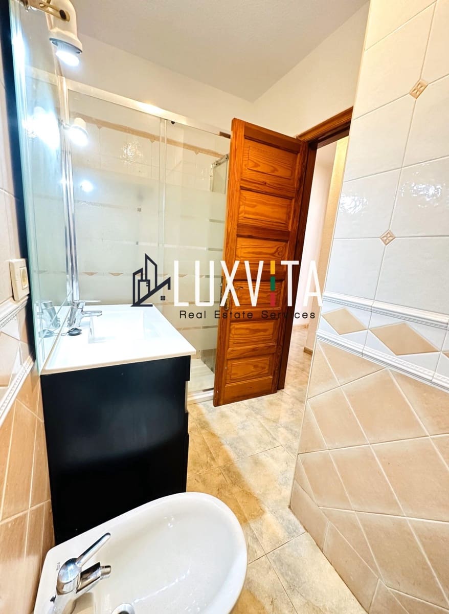 3 soveværelse Penthouse til salg i Los Cristianos med swimmingpool garage - € 549.000 (Ref: 8928882)