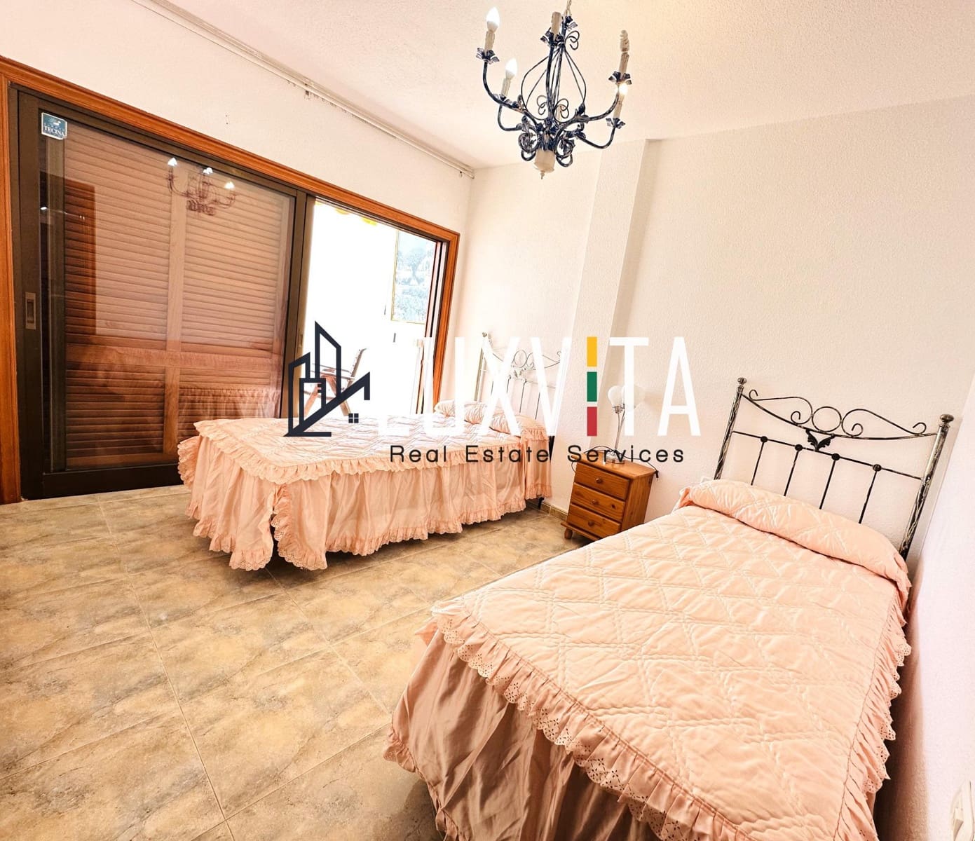 3 soveværelse Penthouse til salg i Los Cristianos med swimmingpool garage - € 549.000 (Ref: 8928882)