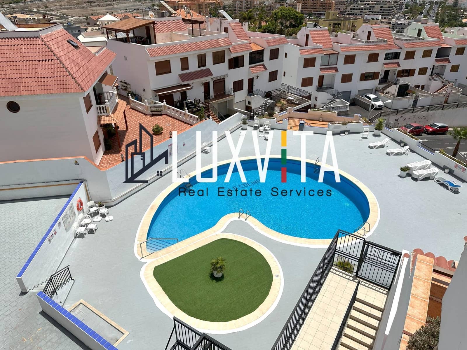 3 soveværelse Penthouse til salg i Los Cristianos med swimmingpool garage - € 549.000 (Ref: 8928882)