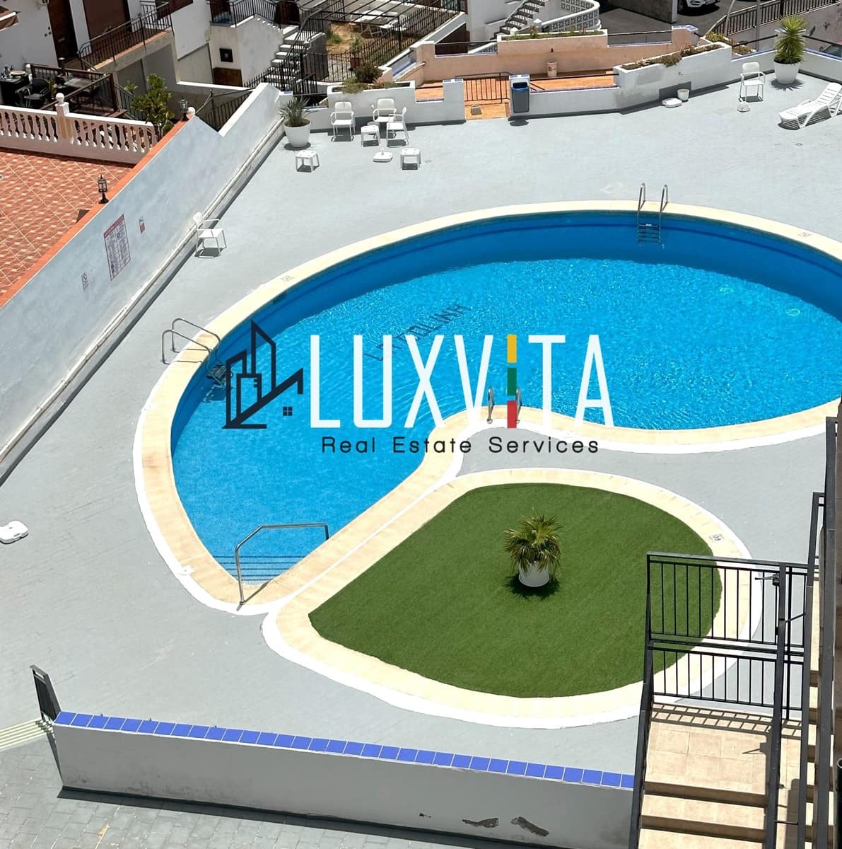 3 soveværelse Penthouse til salg i Los Cristianos med swimmingpool garage - € 549.000 (Ref: 8928882)