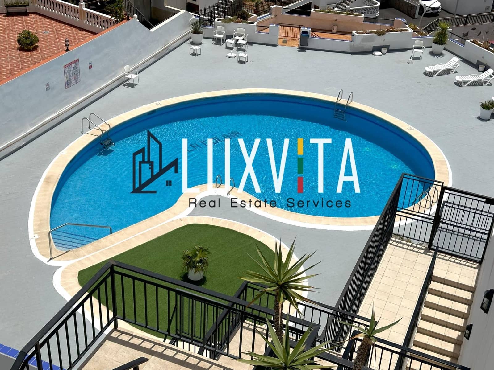 3 soveværelse Penthouse til salg i Los Cristianos med swimmingpool garage - € 549.000 (Ref: 8928882)