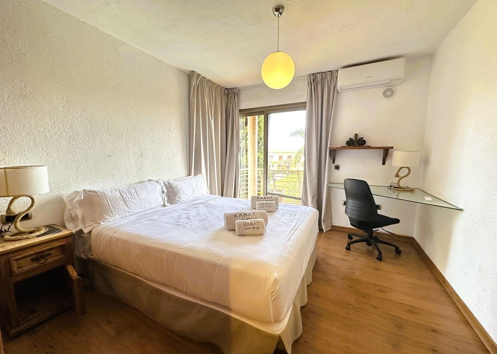 4 soveværelse Villa til salg i Costa Adeje med swimmingpool garage - € 3.000.000 (Ref: 9007802)