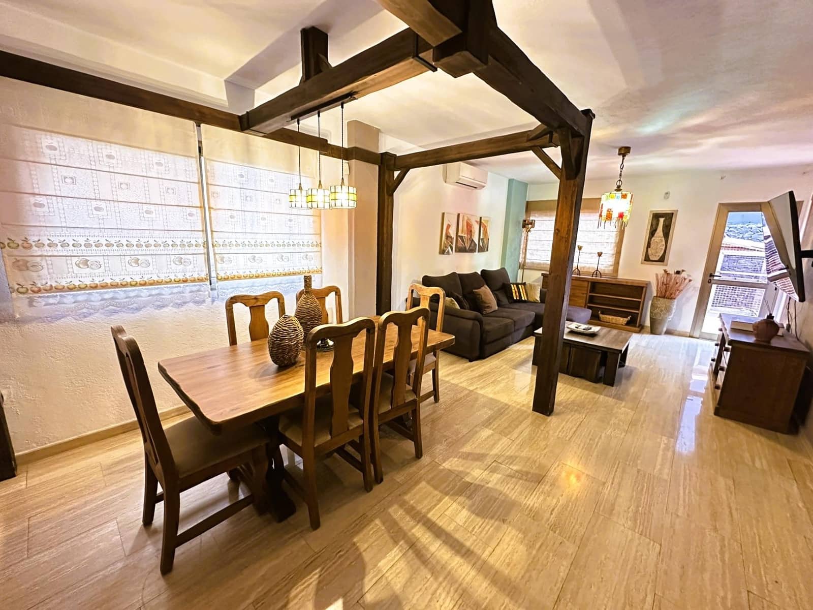 4 soveværelse Villa til salg i Costa Adeje med swimmingpool garage - € 3.000.000 (Ref: 9007802)