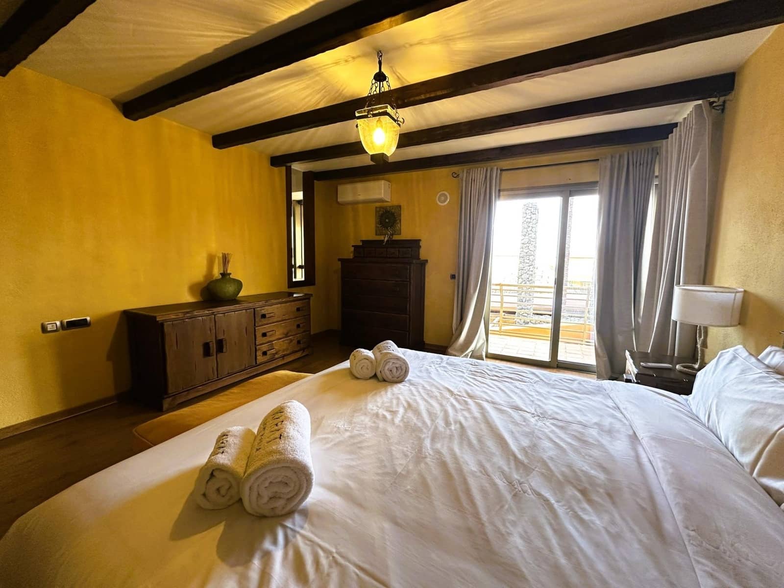 4 soveværelse Villa til salg i Costa Adeje med swimmingpool garage - € 3.000.000 (Ref: 9007802)