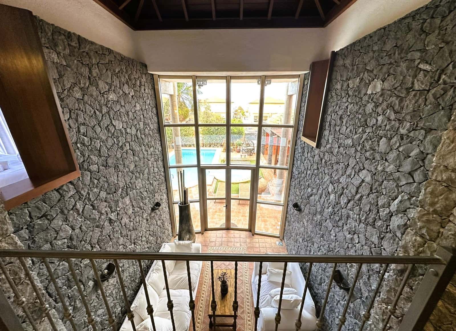 4 soveværelse Villa til salg i Costa Adeje med swimmingpool garage - € 3.000.000 (Ref: 9007802)