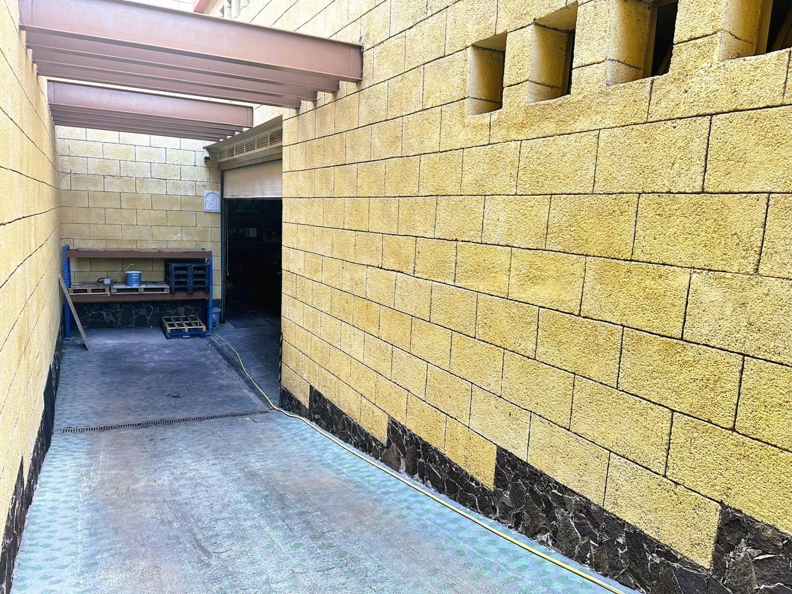 4 soveværelse Villa til salg i Costa Adeje med swimmingpool garage - € 3.000.000 (Ref: 9007802)