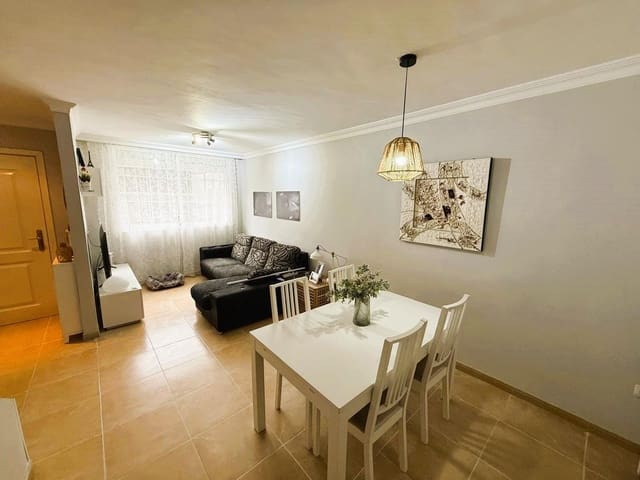 3 sovrum Radhus till salu i Llano del Camello, San Miguel de Abona med pool garage - 349 900 € (Ref: 9007803)