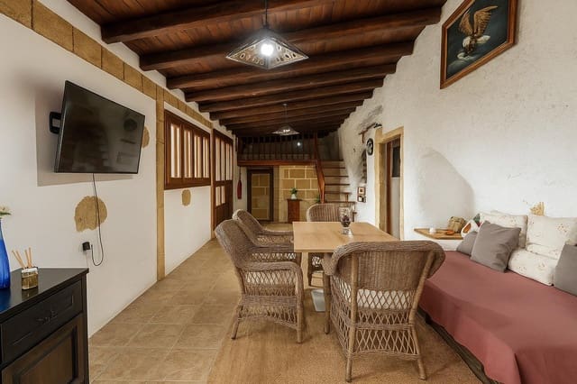 9 soveværelse Hotel til salg i Arico med swimmingpool garage - € 1.200.000 (Ref: 9160996)