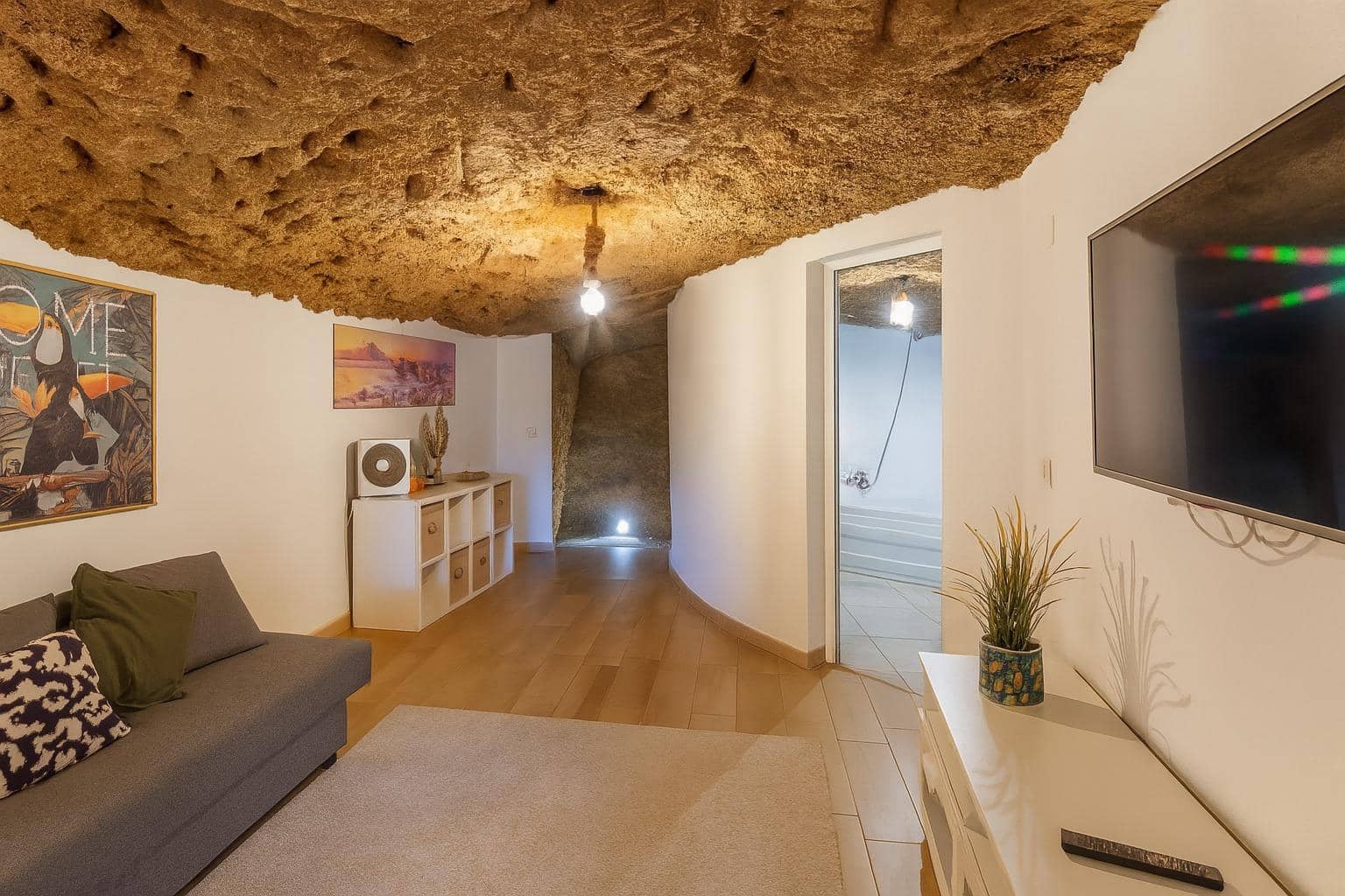 9 soveværelse Hotel til salg i Arico med swimmingpool garage - € 1.200.000 (Ref: 9160996)