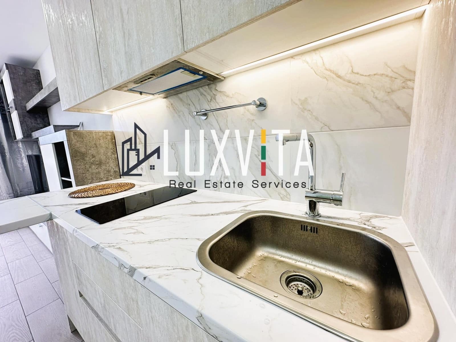 1 soveværelse Lejlighed til salg i Costa Adeje med swimmingpool - € 320.000 (Ref: 9186870)