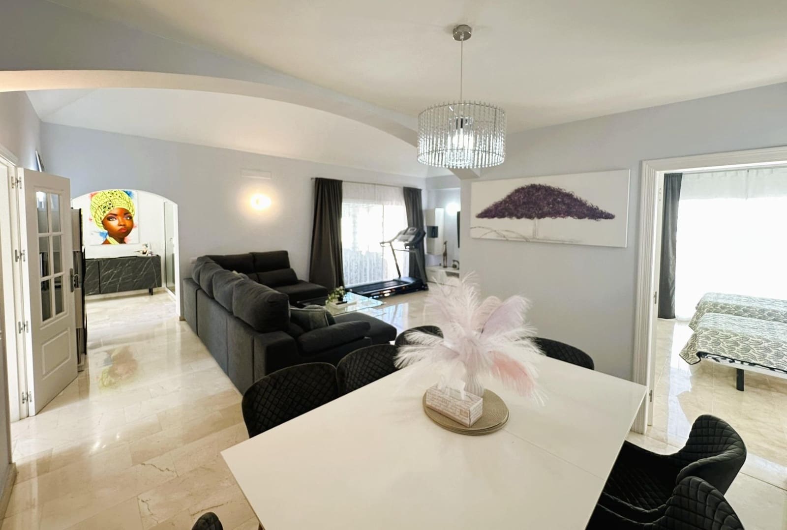 4 sypialnia Willa na sprzedaż w El Madronal z basenem garażem - 1 499 000 € (Ref: 9200488)