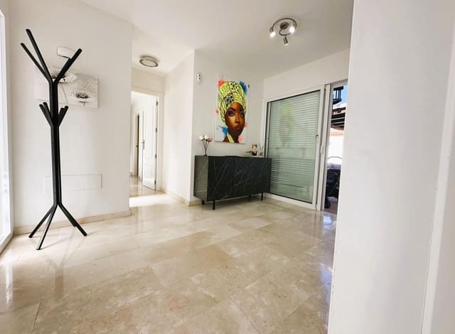 4 chambre Villa/Maison à vendre à El Madroñal, Adeje avec piscine garage - 1 499 000 € (Ref: 9200488)