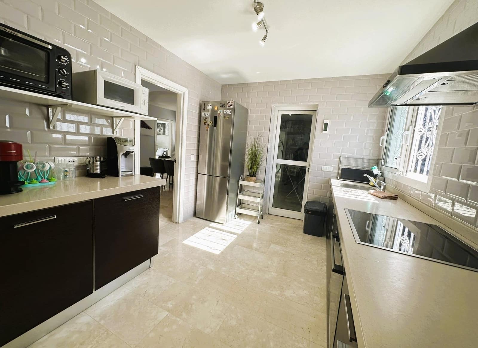 4 sypialnia Willa na sprzedaż w El Madronal z basenem garażem - 1 499 000 € (Ref: 9200488)