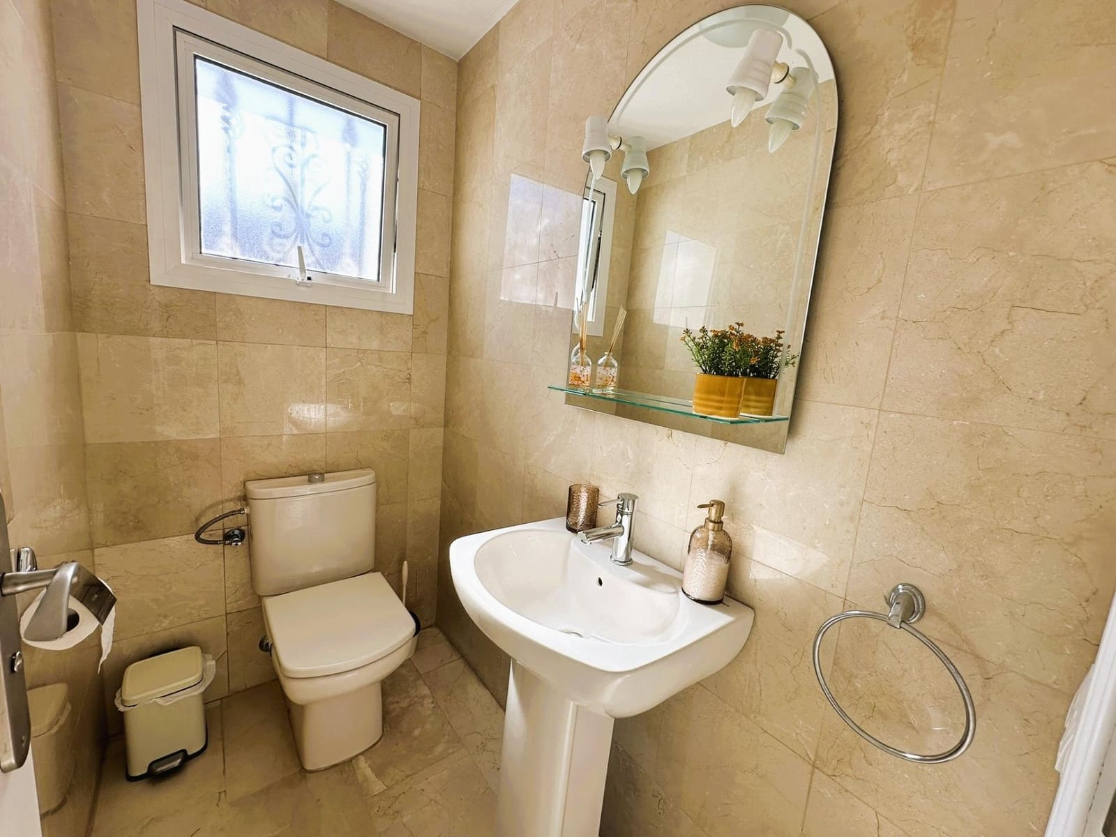 4 sypialnia Willa na sprzedaż w El Madronal z basenem garażem - 1 499 000 € (Ref: 9200488)