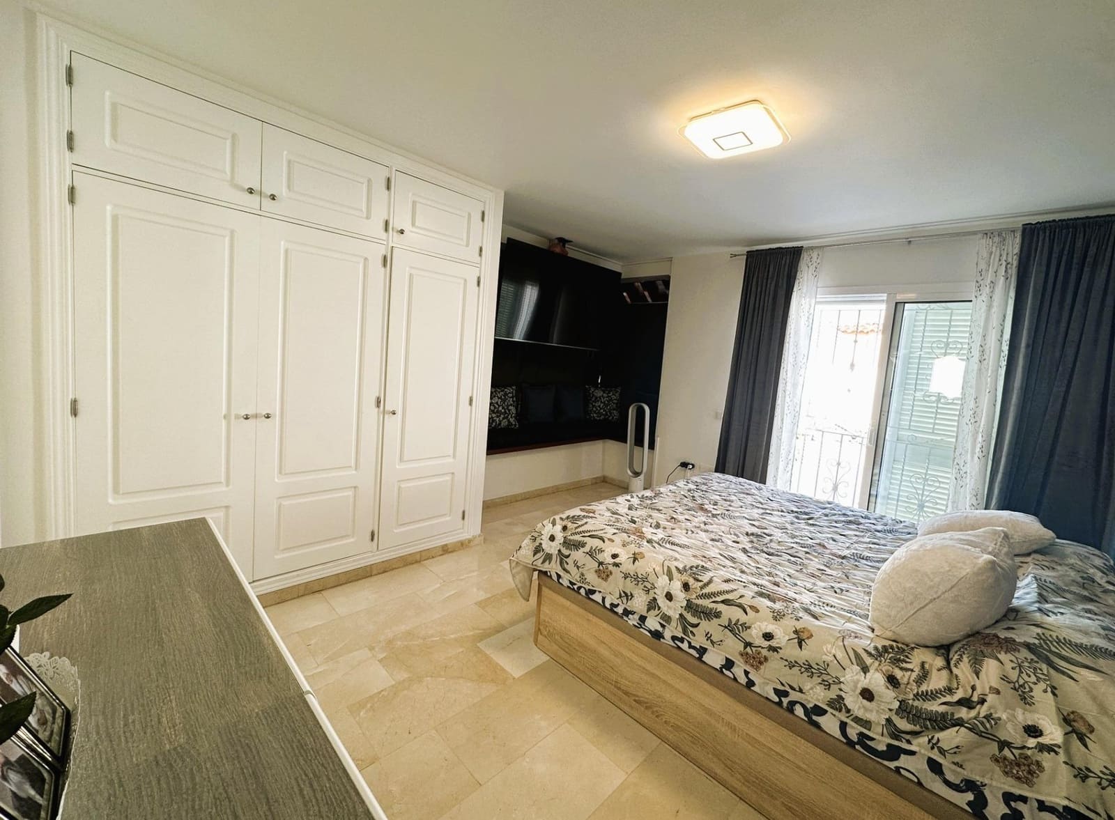 4 sypialnia Willa na sprzedaż w El Madronal z basenem garażem - 1 499 000 € (Ref: 9200488)