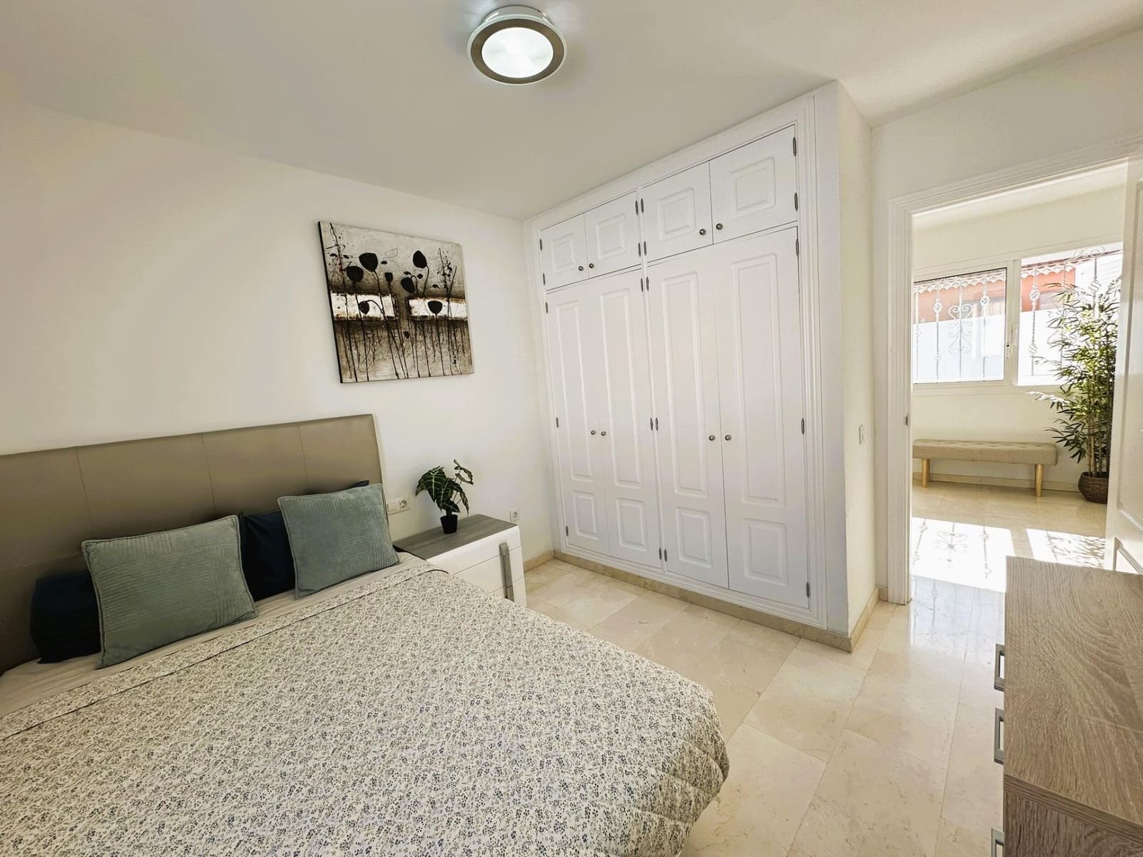 4 sypialnia Willa na sprzedaż w El Madronal z basenem garażem - 1 499 000 € (Ref: 9200488)