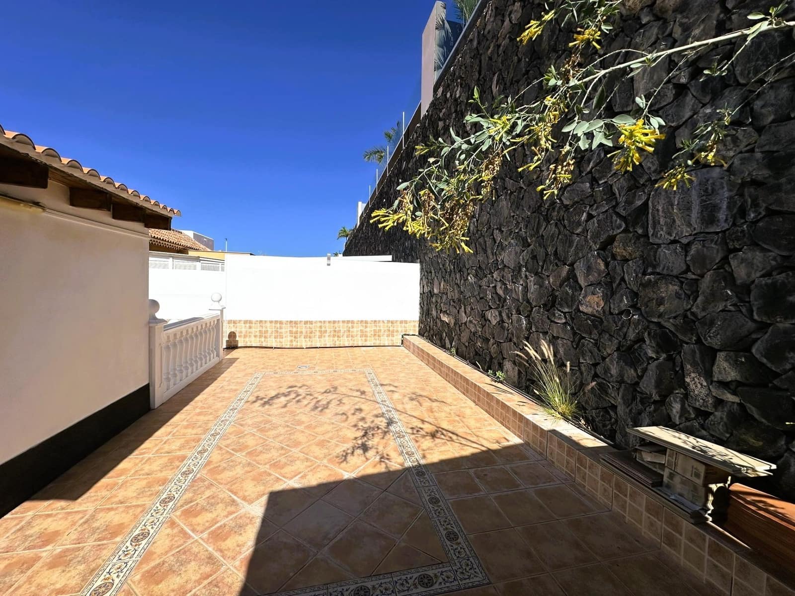 4 sypialnia Willa na sprzedaż w El Madronal z basenem garażem - 1 499 000 € (Ref: 9200488)