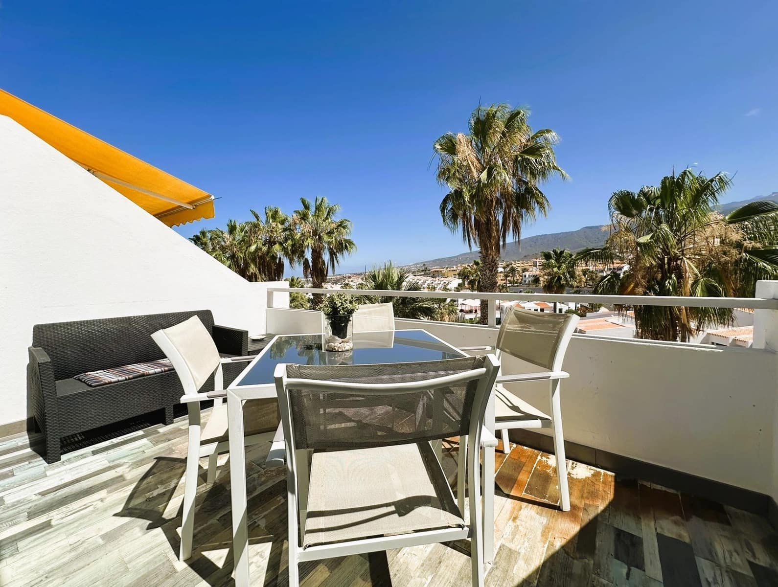 Studio na sprzedaż w Costa Adeje z basenem - 239 000 € (Ref: 9264548)