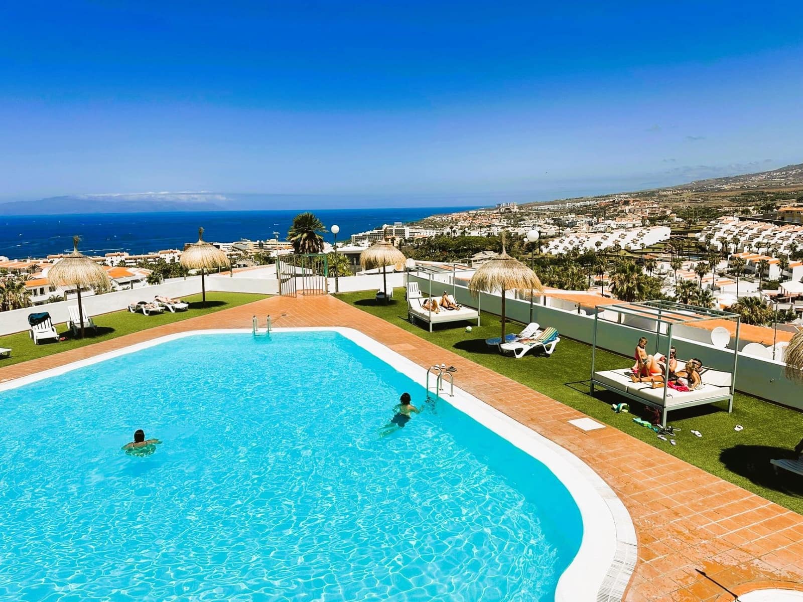 Studio na sprzedaż w Costa Adeje z basenem - 239 000 € (Ref: 9264548)