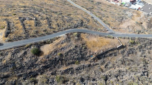 Undeveloped Land for sale in Tijoco, Adeje - € 89,000 (Ref: 9264549)