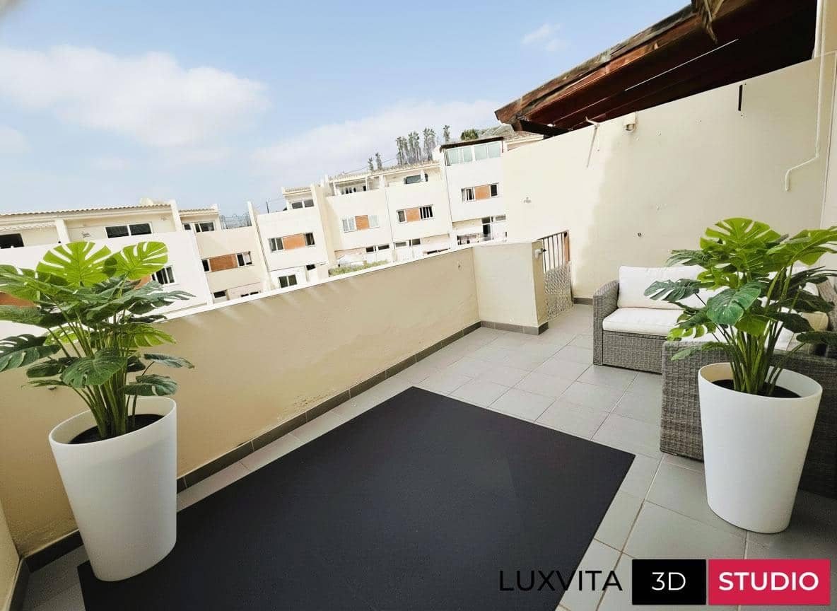 3 slaapkamer Rijtjeshuis te koop in Los Cristianos met zwembad garage - € 680.000 (Ref: 9326478)