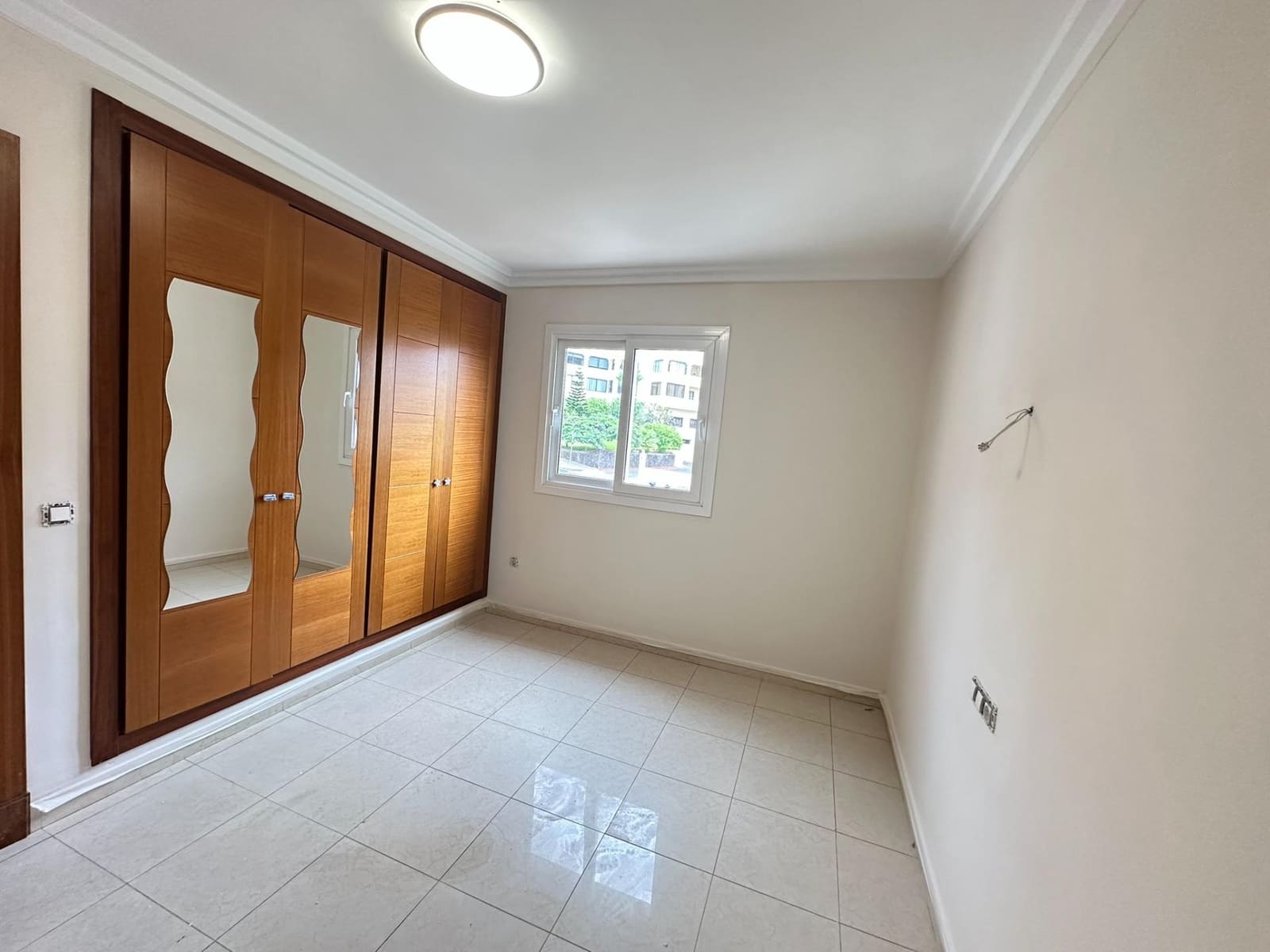 3 slaapkamer Rijtjeshuis te koop in Los Cristianos met zwembad garage - € 680.000 (Ref: 9326478)