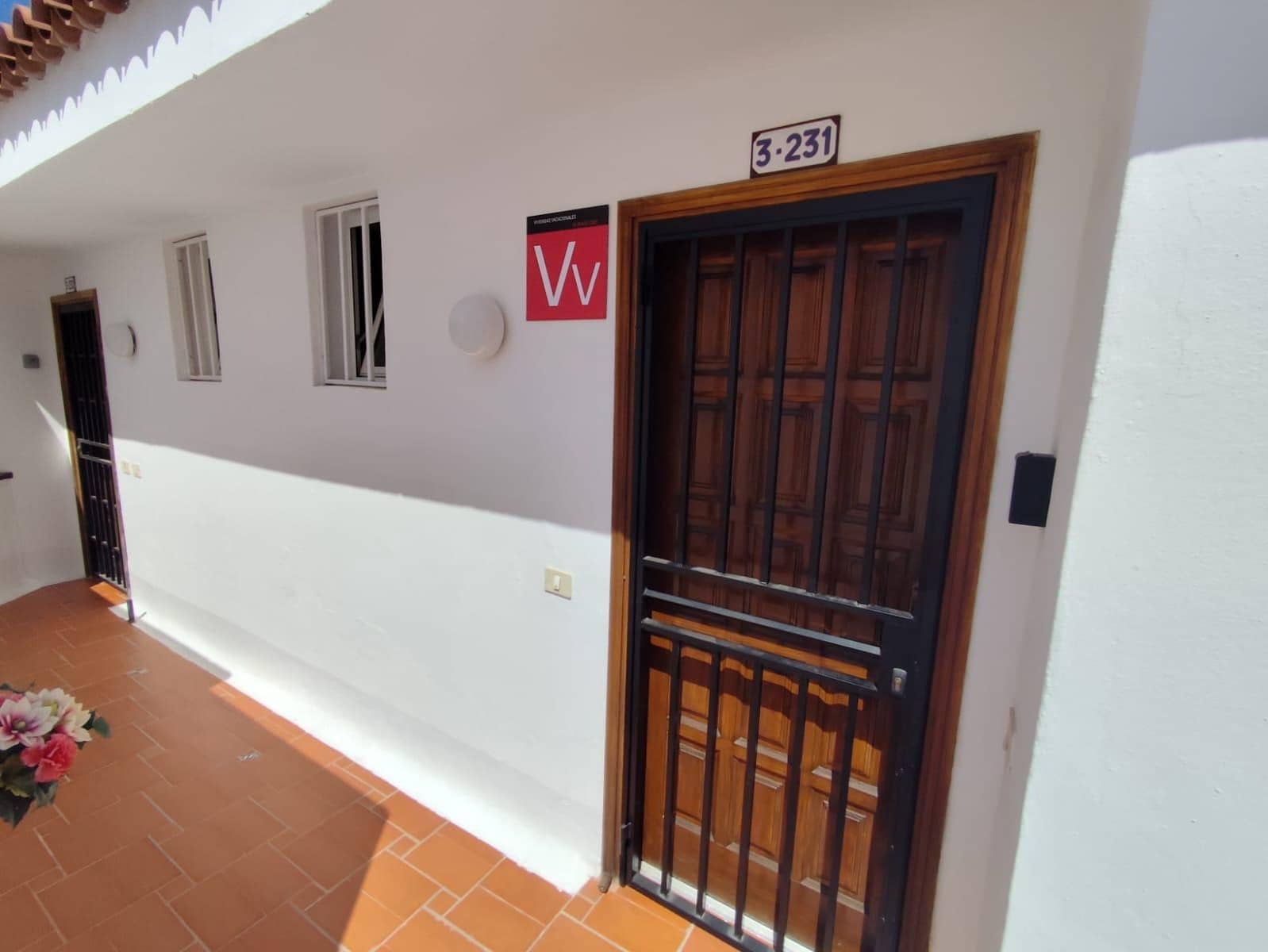 1 quarto Apartamento para venda em Los Cristianos com piscina - 285 000 € (Ref: 9341217)