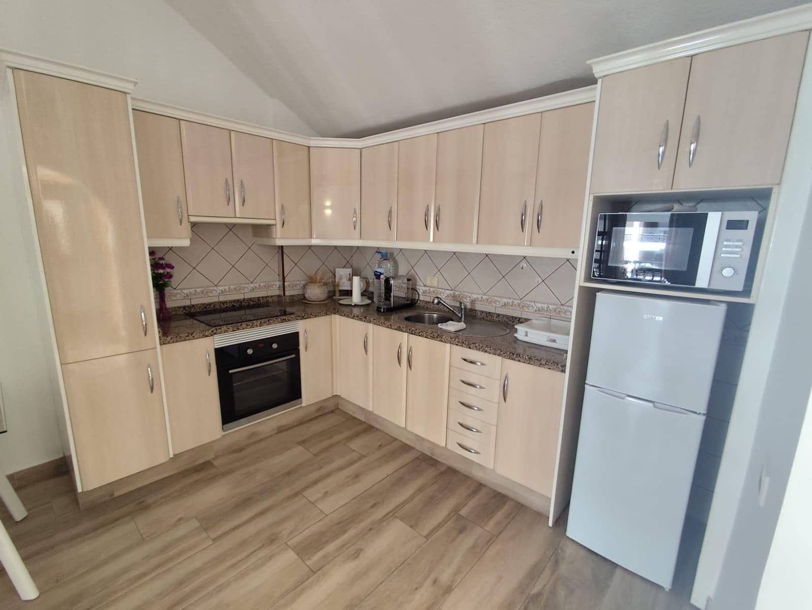 1 quarto Apartamento para venda em Los Cristianos com piscina - 285 000 € (Ref: 9341217)