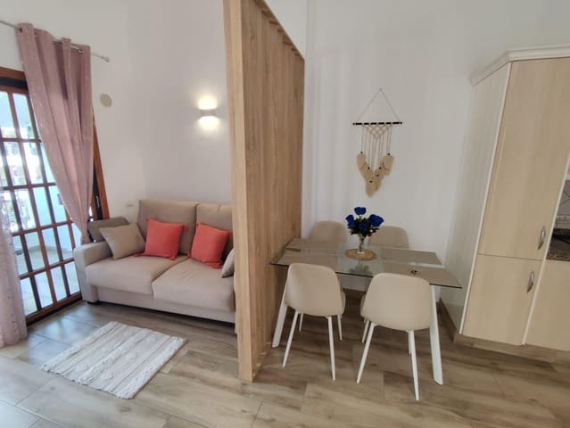 Apartamento de 1 habitación en Los Cristianos, Arona en venta con piscina - 285.000 € (Ref: 9341217)