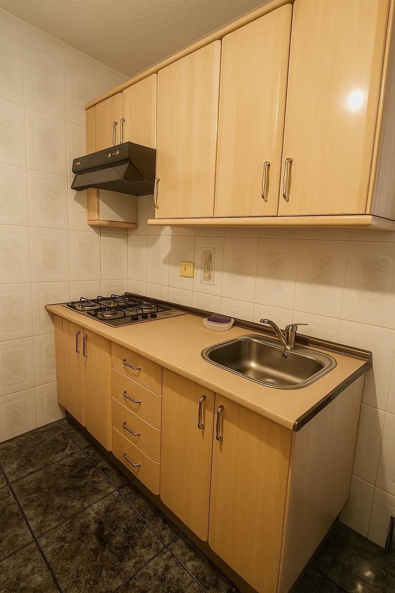 2 soveværelse Lejlighed til salg i San Cristobal de La Laguna - € 92.000 (Ref: 9379041)