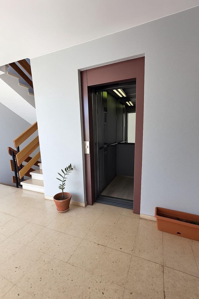 3 makuuhuone Huoneisto myytävänä paikassa San Cristobal de La Laguna mukana 
autotalli - 270 000 € (Ref: 9382864)