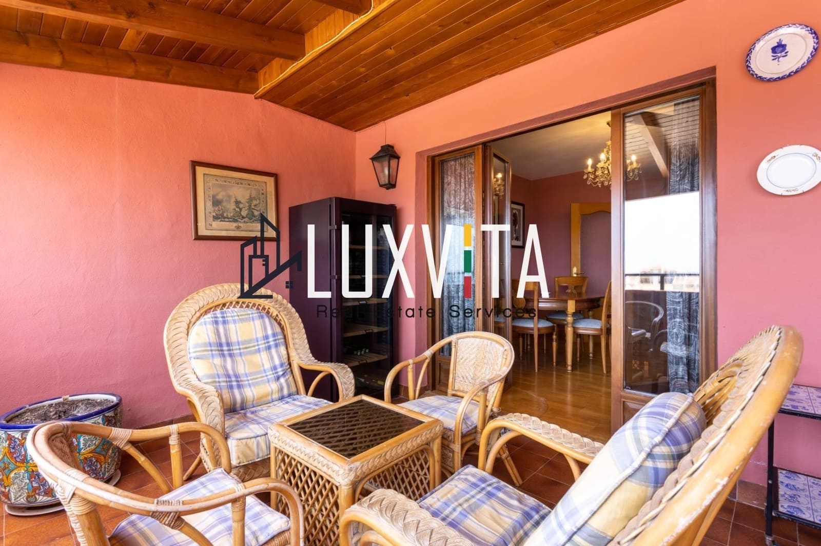 4 quarto Penthouse para venda em Playa de las Americas com piscina garagem - 645 000 € (Ref: 9419778)