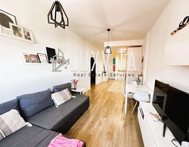 2 makuuhuone Huoneisto myytävänä paikassa Guía de Isora mukana 
autotalli - 193 000 € (Ref: 9524308)